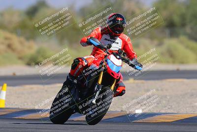 media/Nov-11-2023-SoCal Trackdays (Sat) [[efd63766ff]]/Turn 2 Set 1 (1125am)/